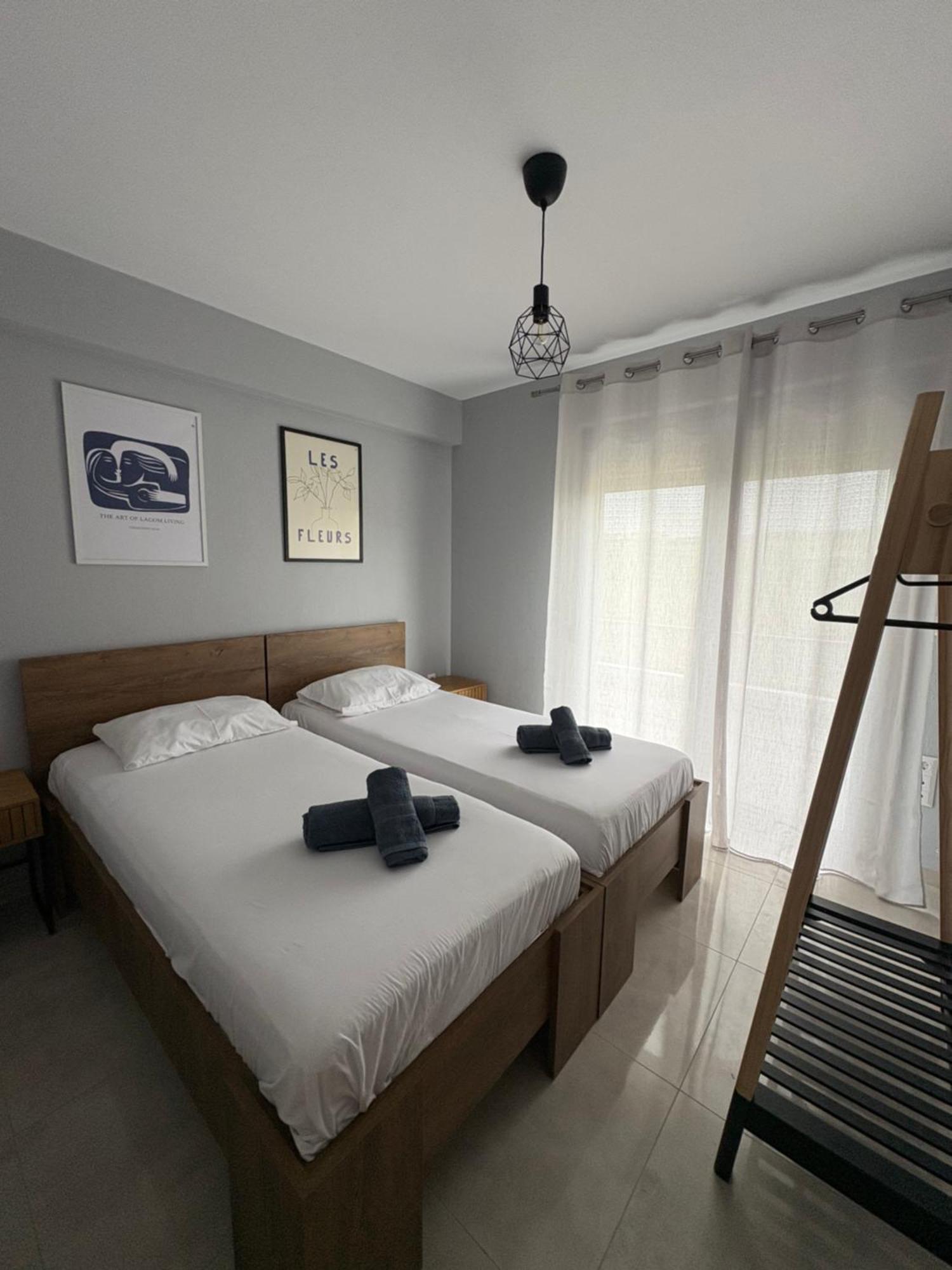 Elinor Apartments Flogita Extérieur photo
