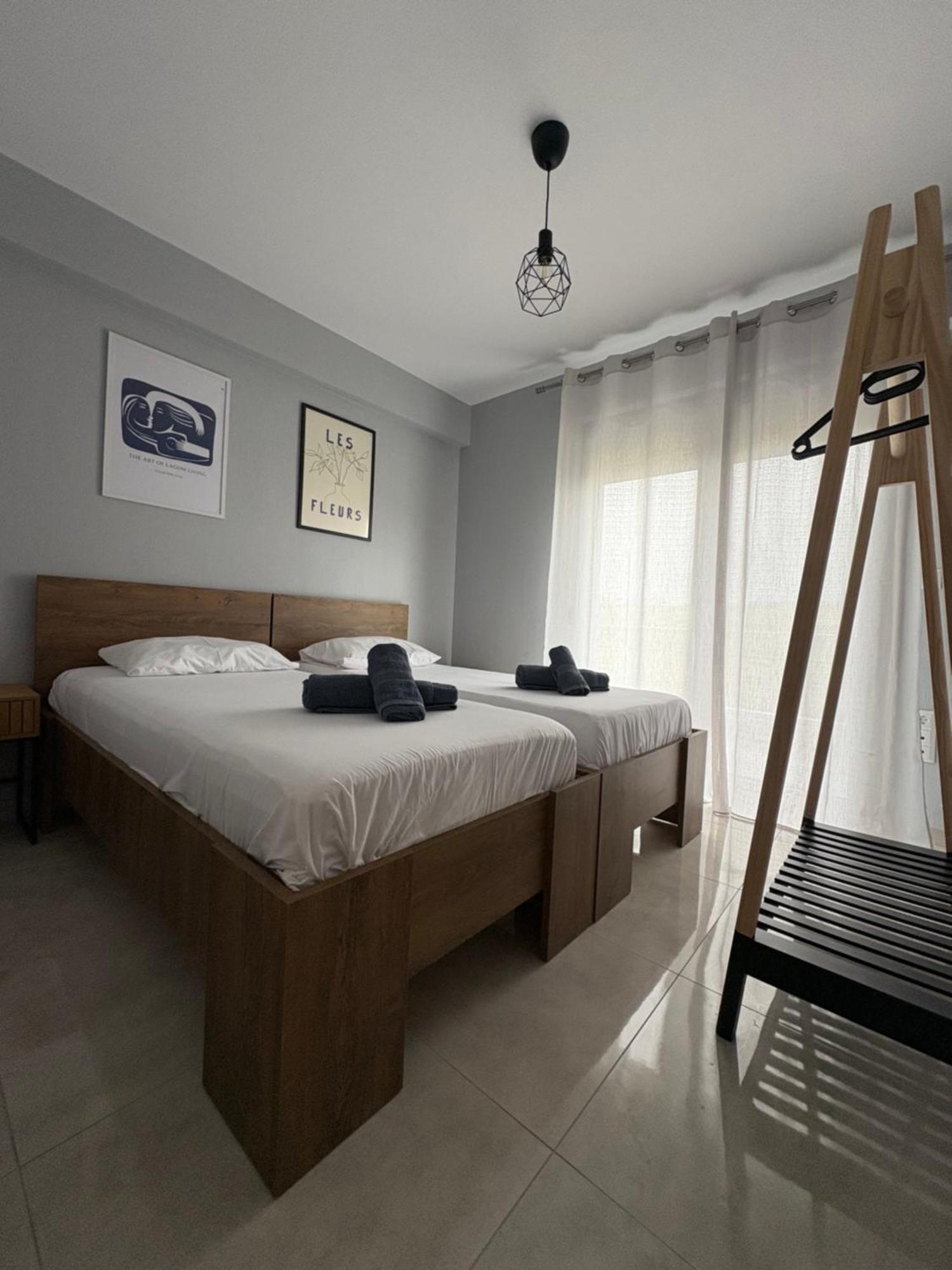 Elinor Apartments Flogita Extérieur photo