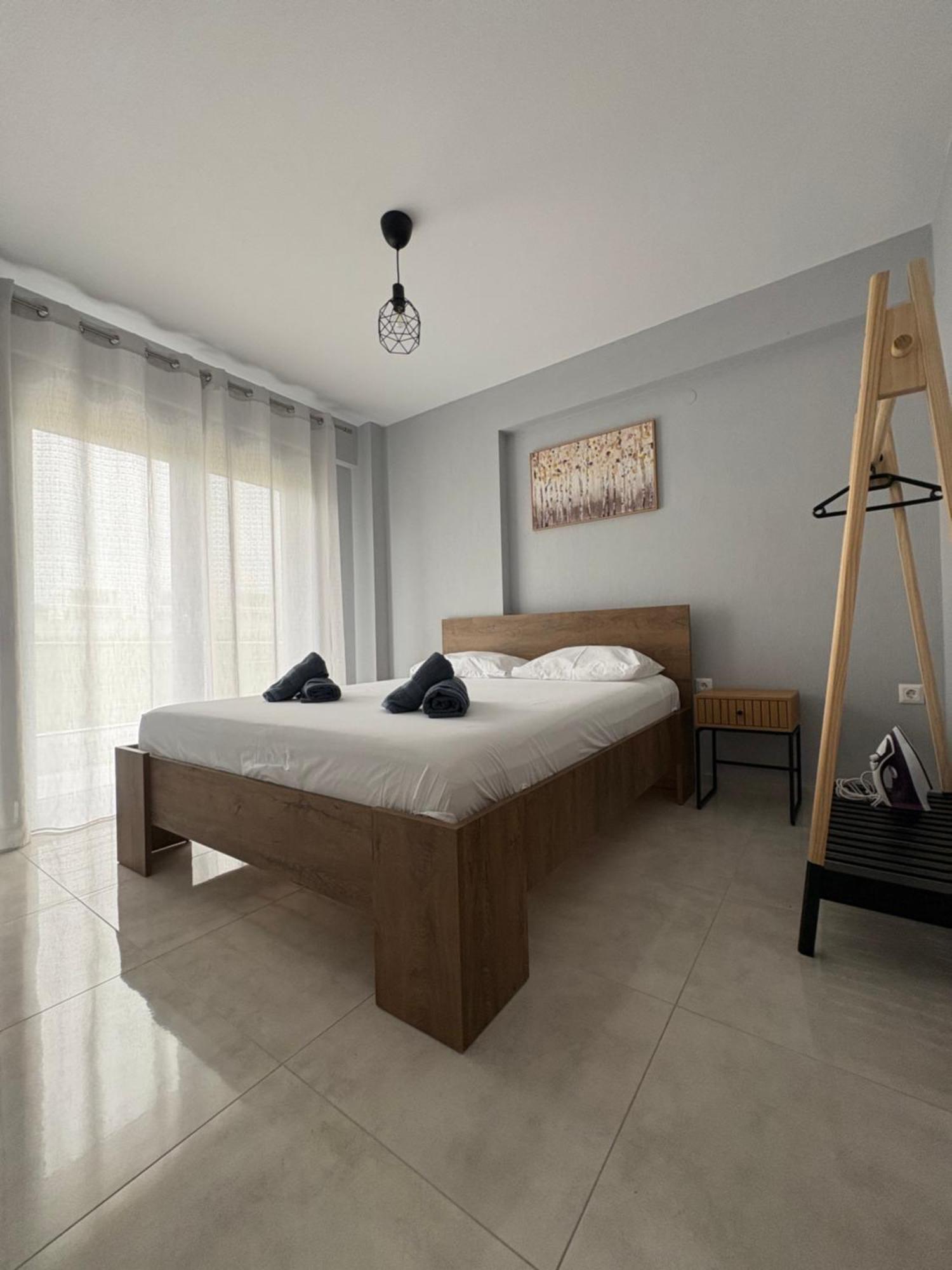 Elinor Apartments Flogita Extérieur photo