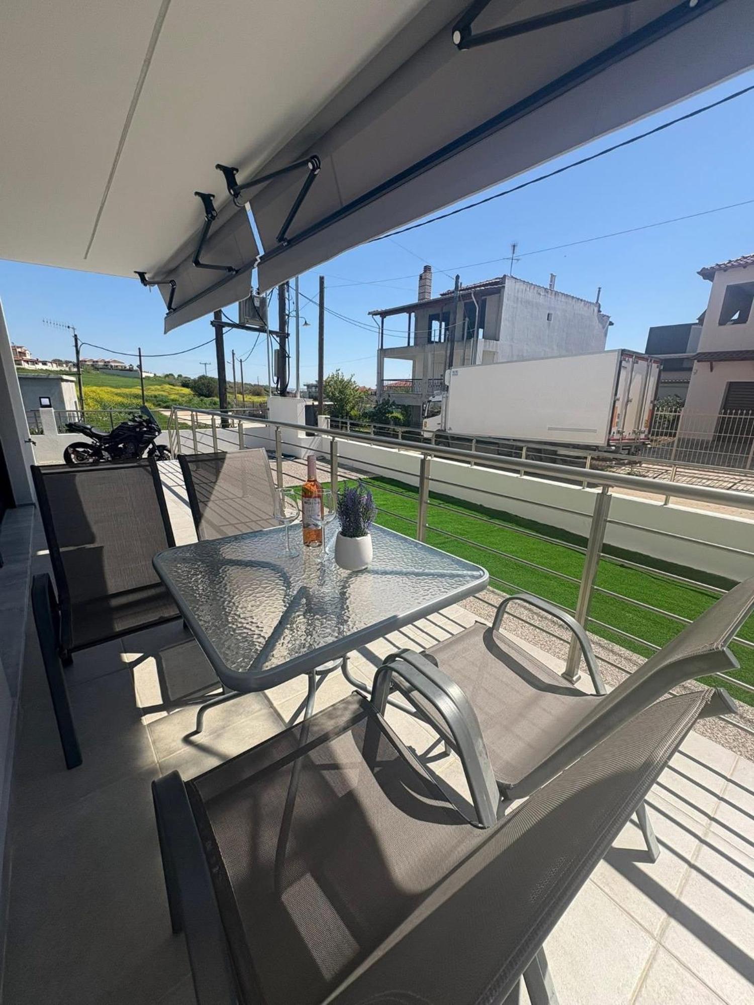 Elinor Apartments Flogita Extérieur photo